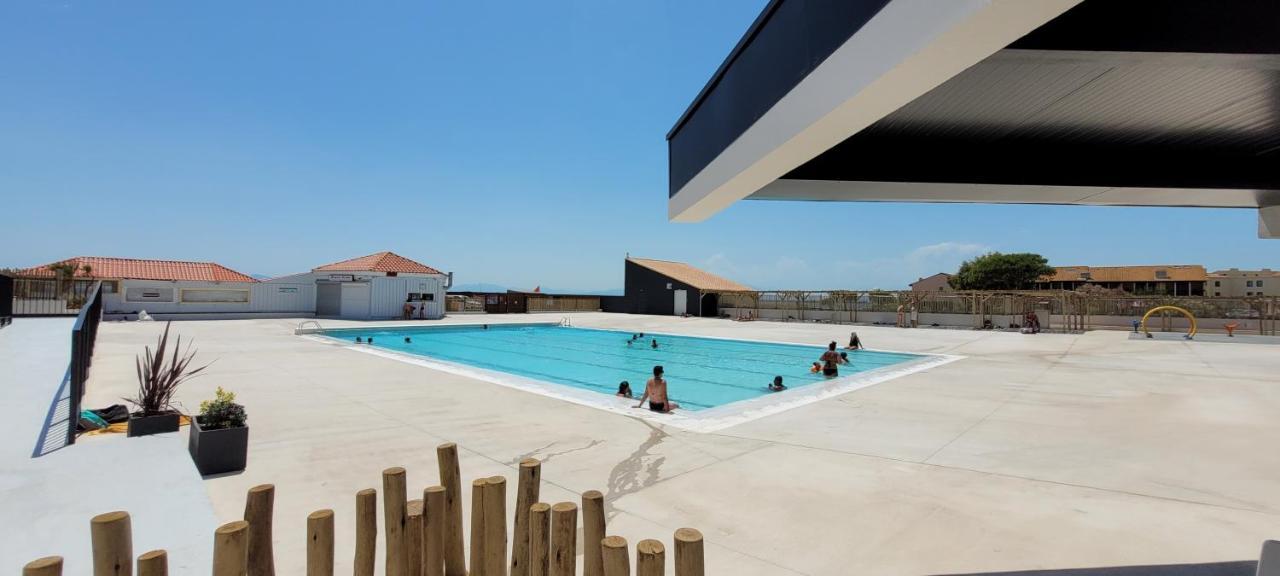 Bel Appartement Vue Sur Le Lac Marin Avec Piscine 乐巴凯尔斯 外观 照片